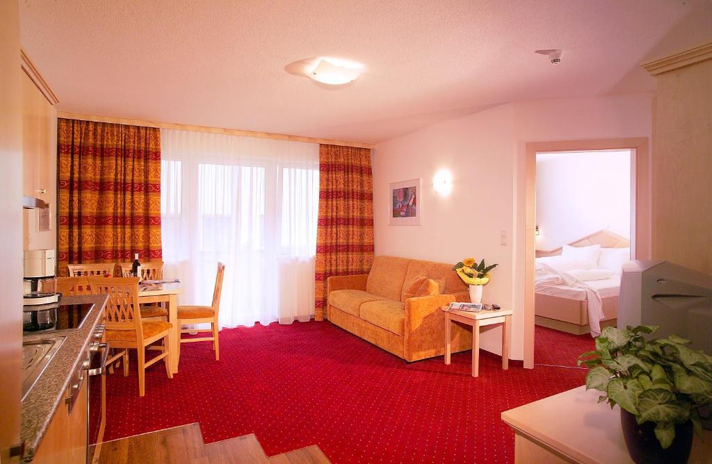 לאנגנפלד Falkner Appartement Resort חדר תמונה